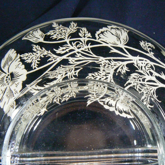 VINTAGE SILVER CITY FLANDERS FLOWERS ON CLEAR GLASS DIVIDED BOWL PLATE DISH - Picture 2 of 4